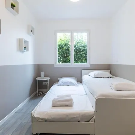 Legarreko Bidea Beautiful House With A Pool Between Land And Sea * Larressore