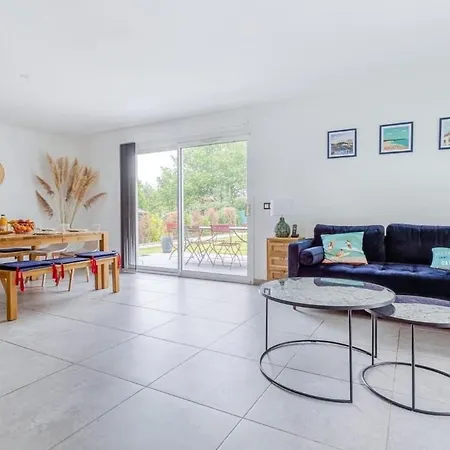 Legarreko Bidea Beautiful House With A Pool Between Land And Sea Apartment Larressore