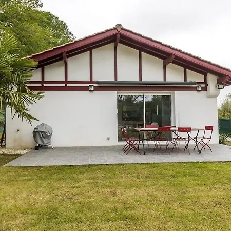 Apartment Legarreko Bidea Beautiful House With A Pool Between Land And Sea